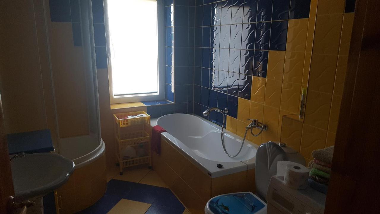 Appartement Roza à Zelistrzewo Extérieur photo