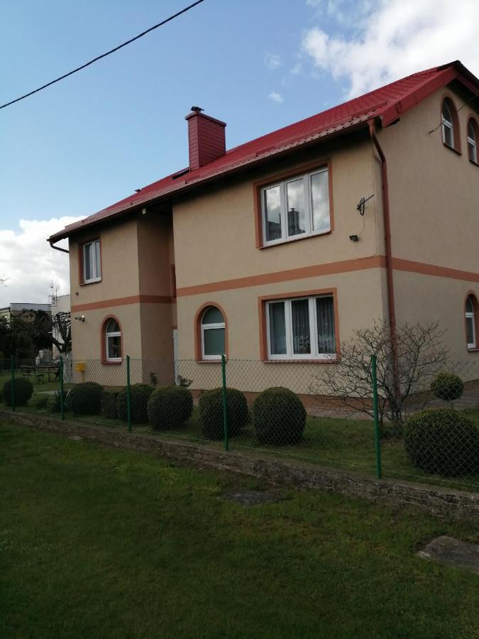 Appartement Roza à Zelistrzewo Extérieur photo